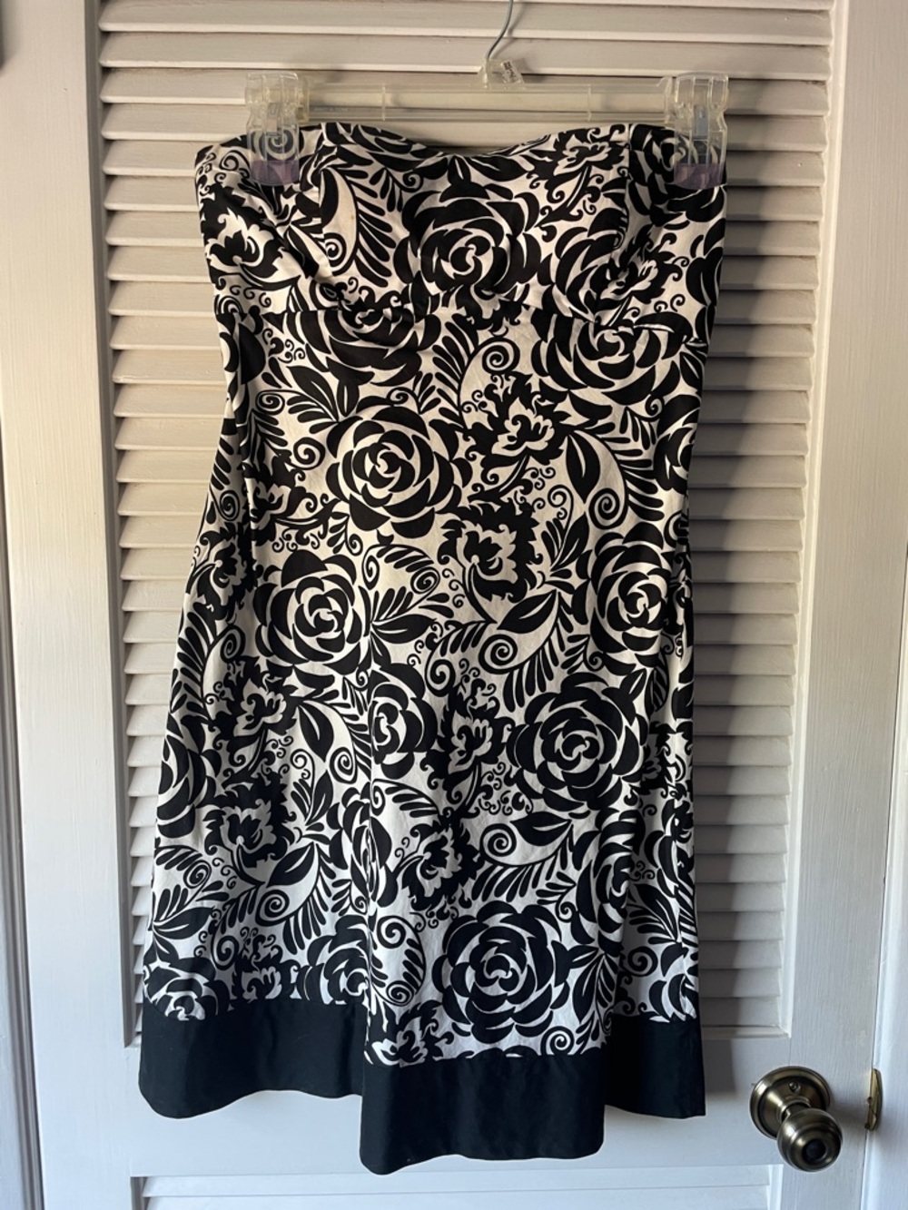 White House Black Market Black & White Strapless Floral Fit-and-Flare Dress